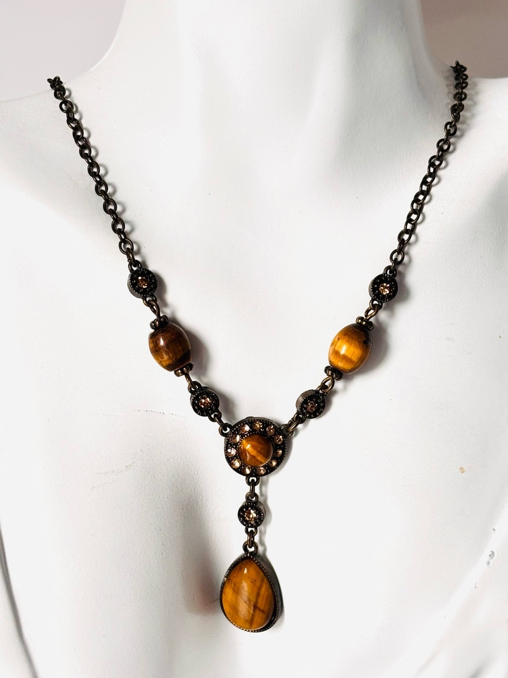 🌷5/25$ Vintage Avon Tiger Eye Y-Drop Dainty with Rhinestones